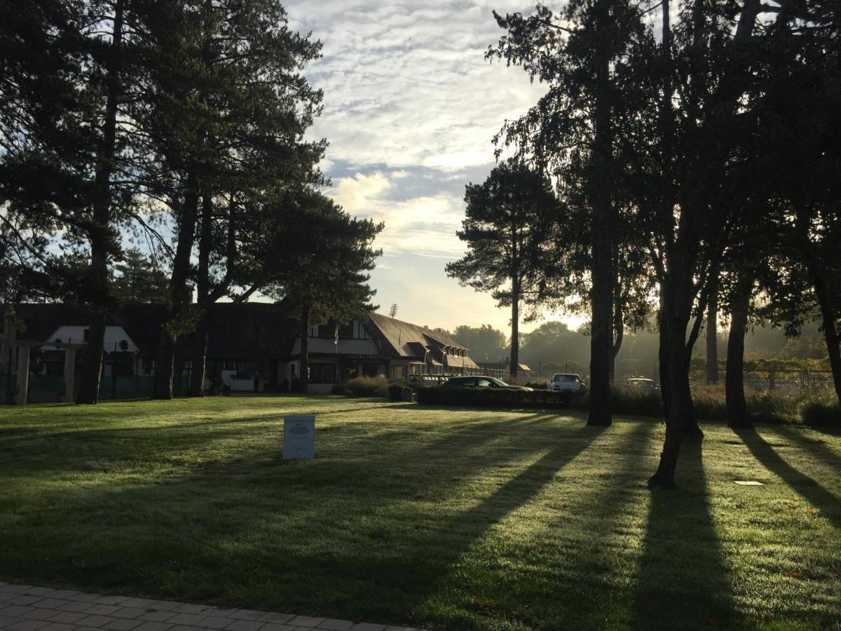Auberge Riva Bella Le Touquet ภายนอก รูปภาพ